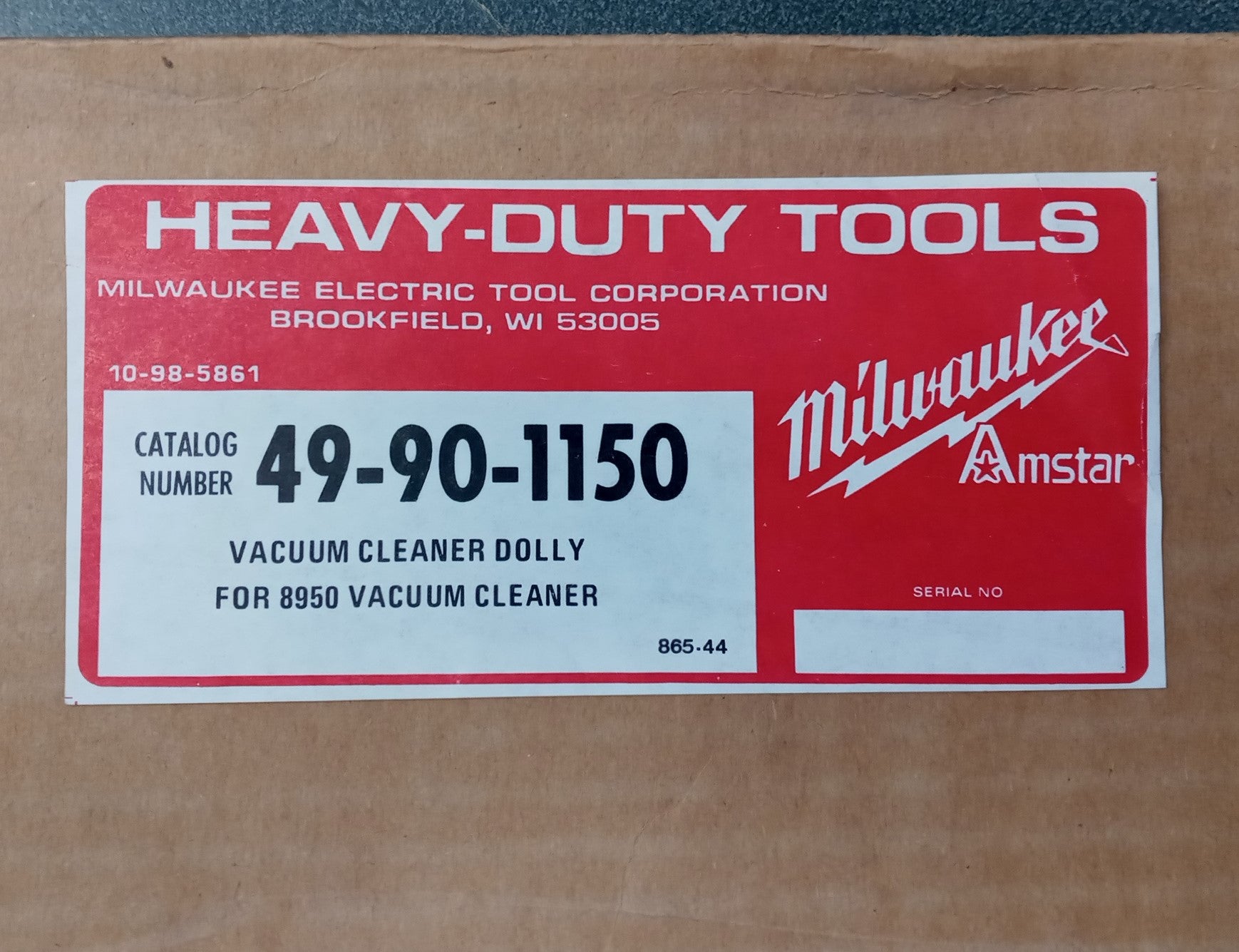 Milwaukee 49-90-1150 Vacuum Cleaner Dolly for 8950 Vacuum Cleaner