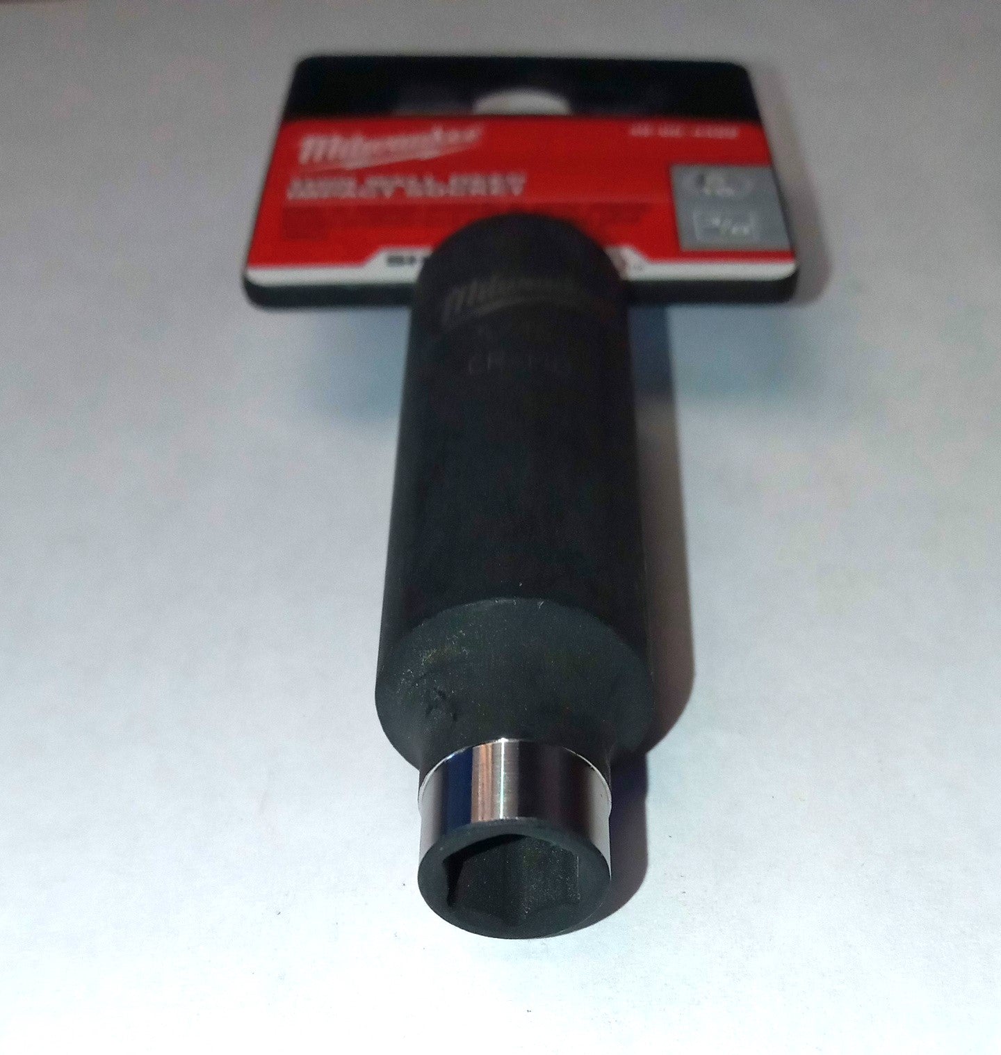 Milwaukee 49-66-4422 5/16" Shockwave Impact Duty Deep Well Socket 3/8" Drive