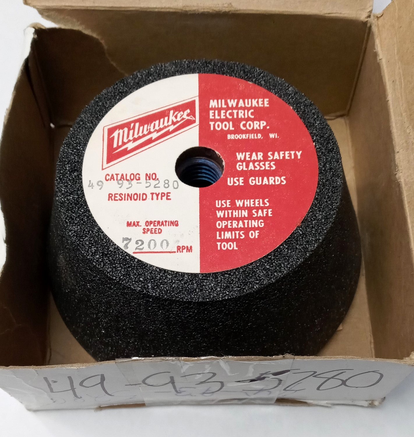 Milwaukee 49-93-5280 5" Armor Cup Grinding Wheel for Masonry 5/8"-11 Thread