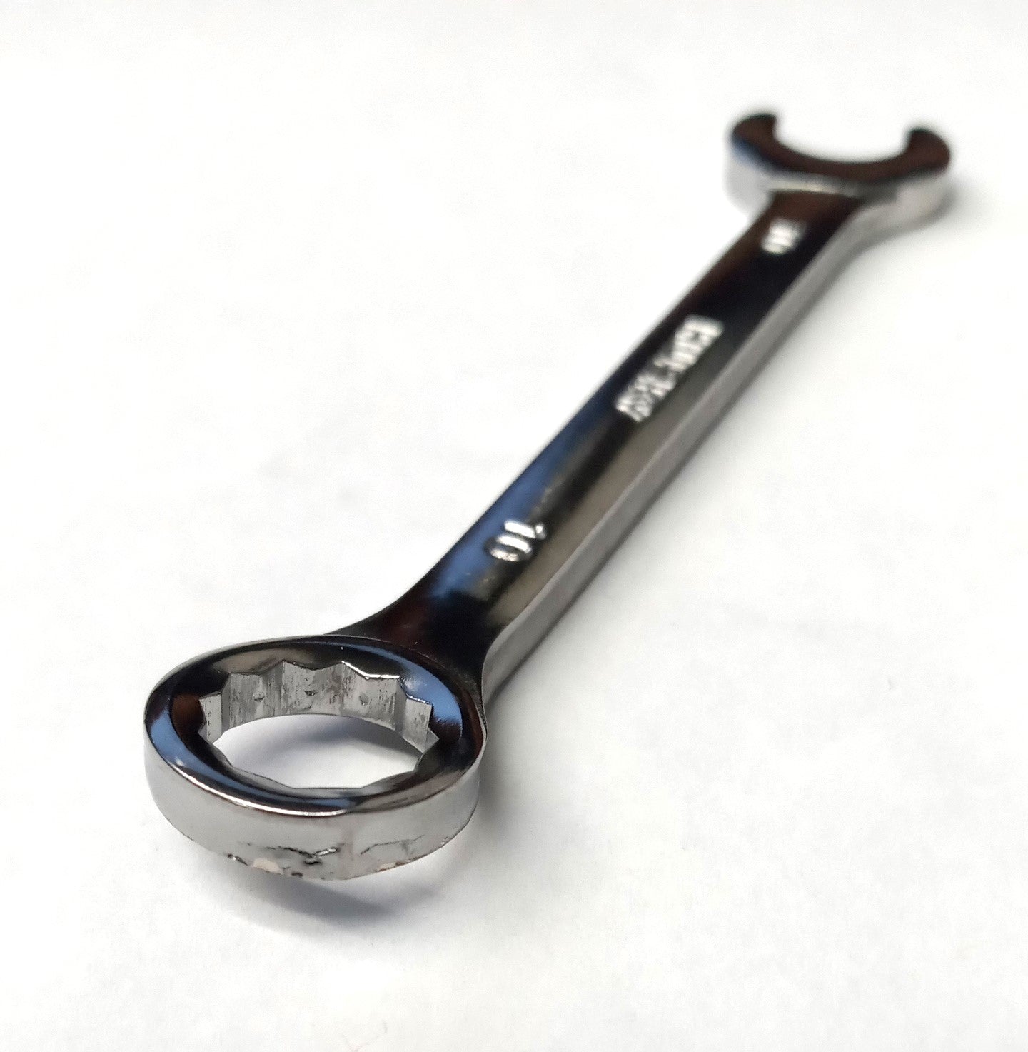 Husky HM673100 10mm 12pt Combination Wrench