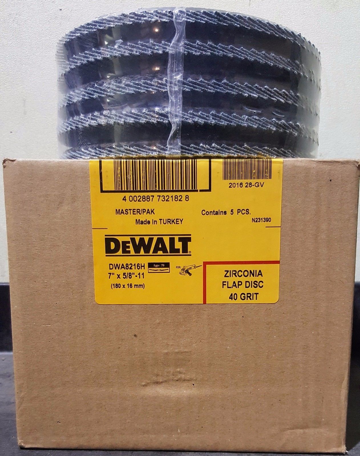 Dewalt DWA8216H 7" x 5/8"-11 Z40 Grit T29 Zirconia Flap Disc 5 Pack