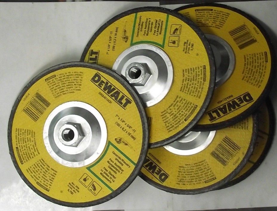 Dewalt DWA4514CH 7" x 1/4" x 5/8-11 Concete Masonry Grinding Wheel 5pcs.