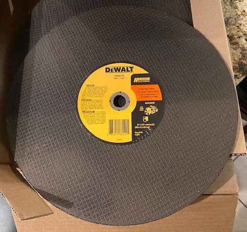 DeWALT DW8031R3 14" x 24 Grit Aluminum Oxide Ductile Pipe Cutoff Wheel 10pcs.